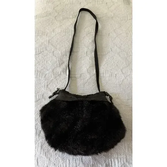 VTG 00s Y2K‎ Dennis Basso Faux Fur Shoulder Crossbody Bucket Bag Leather Black