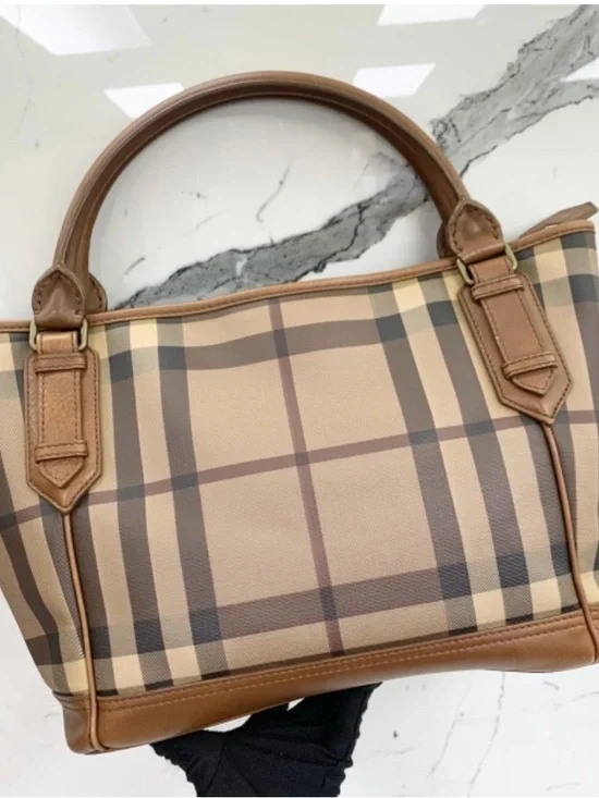 Burberry BROWN PVC/LEATHER LONDON CHECKERED SHOULDER BAG