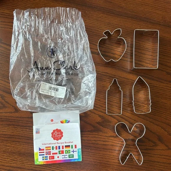 Ann Clark Silver Back to School Cookie Cutter‎ Set of 5