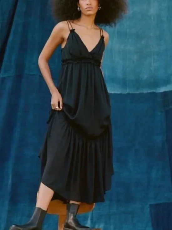 Abercrombie & Fitch Floaty Femme Black Vneck Double strap Tiered Dress Small N59