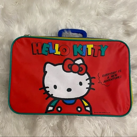 Hello Kitty | vintage 1990 suitcase