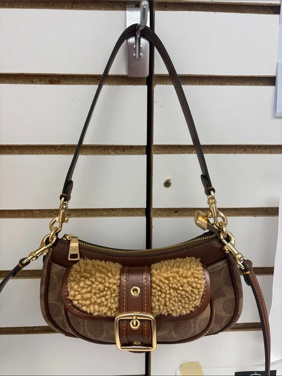 Coach Ashton Mini Shoulder Bag With detachable Crossbody strap CDB13