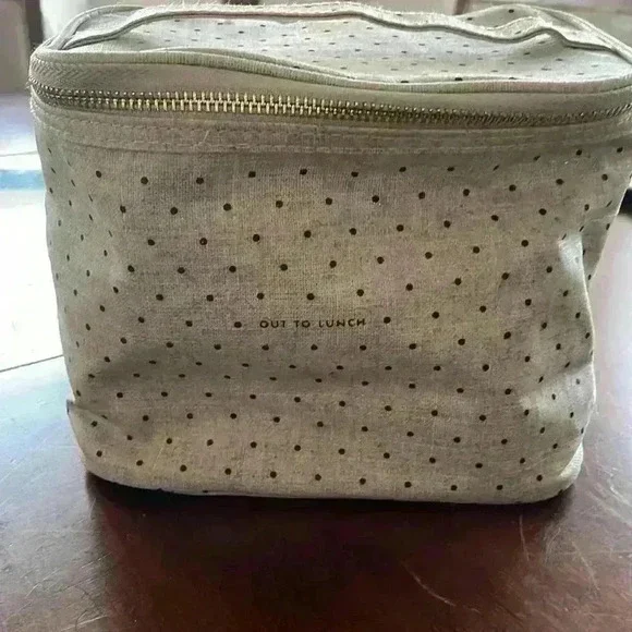 COPY - Kate Spade tan colored, ‘Out to Lunch’ lunchbox tote