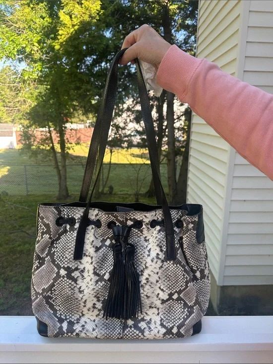 Patricia Nash Witney Shoulder Tote Bag Python Snakeskin Drawstring & Tassel