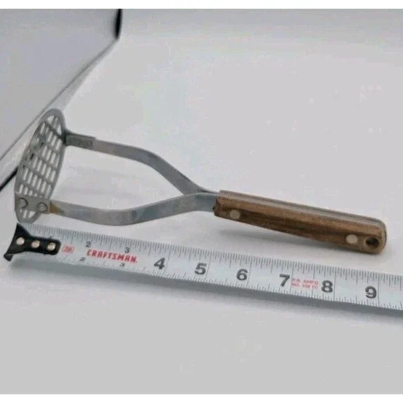 Vintage Potato Masher USA Maid Of Honor Waffle Grid Stainless Wood Handle 9 In.