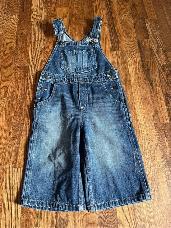 Genuine OshKosh Kids' Bib Overalls Vintage Denim Overalls Like New 5T Cottage