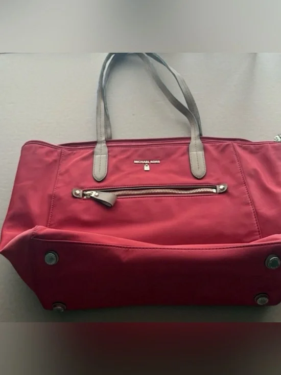 MICHAEL Michael Kors Bag Red Kelsey Large Zip Nylon Tote w/ Luggage Sleeve