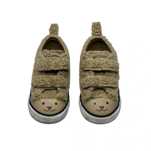 Converse‎ Teddy Bear Sneakers