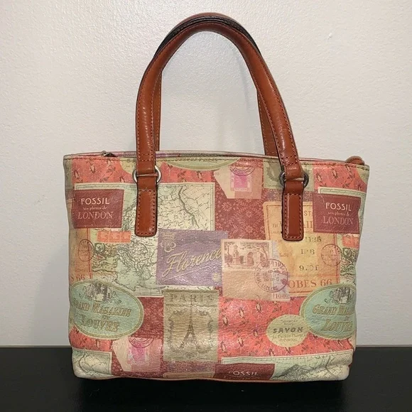 Vintage Fossil Around‎ the World Bag.  Vos Photos De London