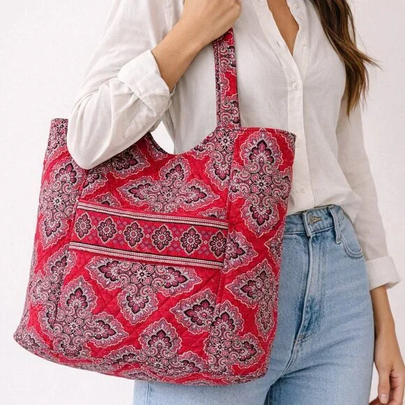 Vera Bradley Curvy Tote Red 