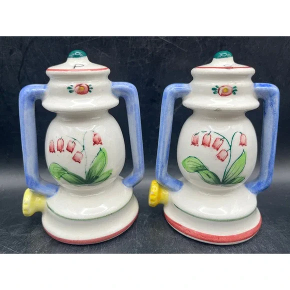 Vtg Napco Lantern Salt & Pepper Shakers‎ Floral Ceramic Japan 1950s 3.5