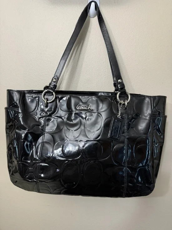 Coach Black Patent Leather Embossed Tote#F17729