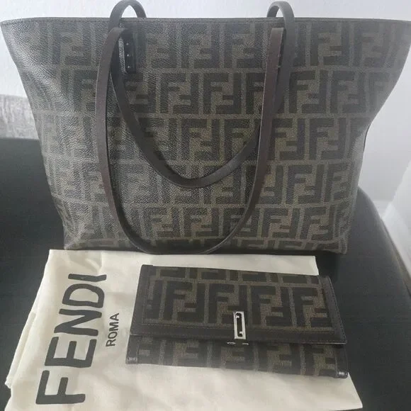 Fendi Zucca Print Brown Zippered Tote And Wallet Set Excellent Used Condition