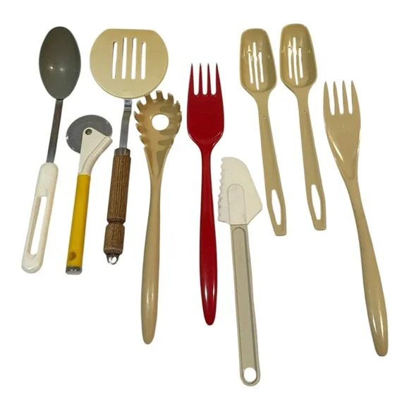 Vtg  Kitchen Utensil Tupperware 1 Hutzler 1 King Kraft 2 Rosti 2 Bonny 3 Total 9