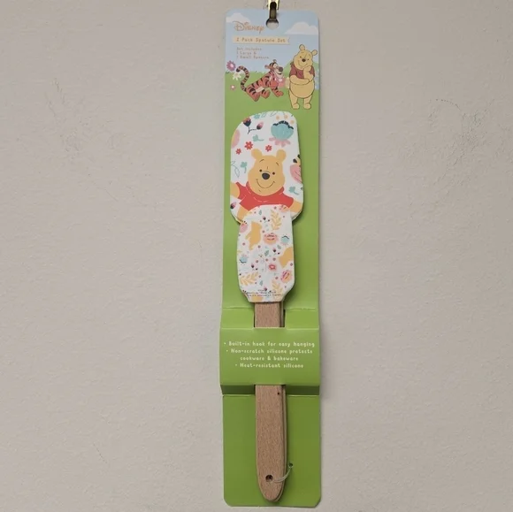 Disney Winnie the Pooh Floral 2 pack Spatula Set