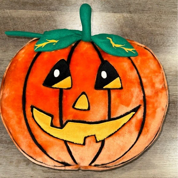 Vintage Halloween Jack‎ O Lantern Pillow 15”X12”