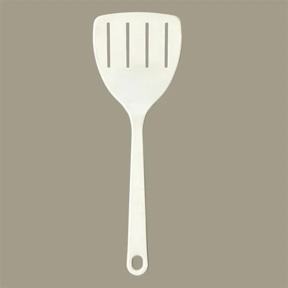 Vintage Tailor Made Products off White Plastic Four Slot Spatula Turner 1980s