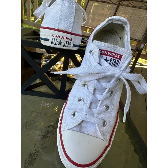 Converse All Star White Canvas‎ Sneakers Low Top Youth Shoes Size 3