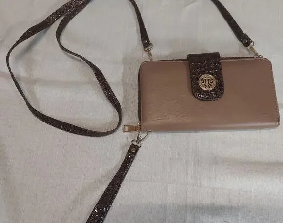 Womens Wallet Crossbody Bag Tan Brown Crocodile Embossed Removable Strap