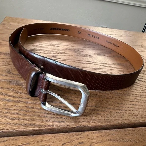 Johnston & Murphy Mens Brown Perforated Leather Dress Belt 38 Made in Italy