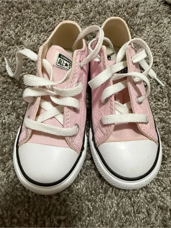 Converse Kids Low Top Canvas Sneakers in Light Pink and White
