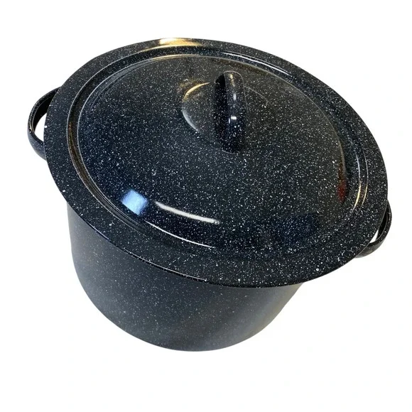 Vintage Black Speckled Enamelware Stock Pot Canner Dutch Oven w Lid 10 Qt