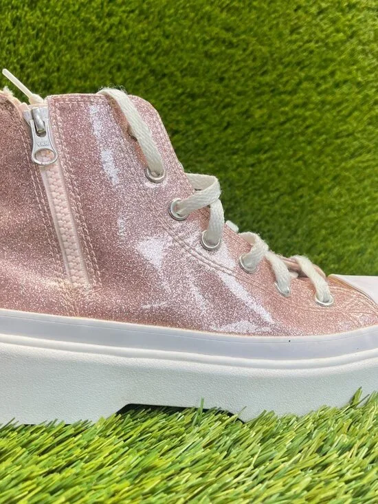 Converse Chuck Taylor All Star Lugged Hi Girls Size 5.5Y Athletic Shoes Sneakers