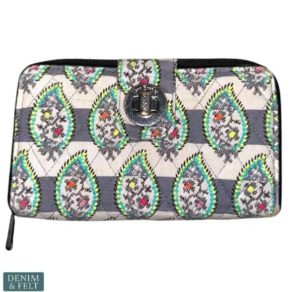 Vera‎ Bradley RFID Turnlock Wallet Paisley Stripe Quilted Aztec Full Zip Clutch