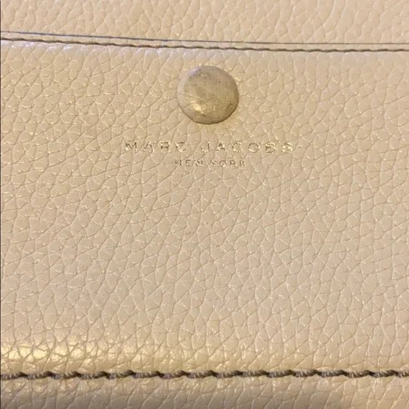 Marc Jacobs Large‎ Zippered Wallet