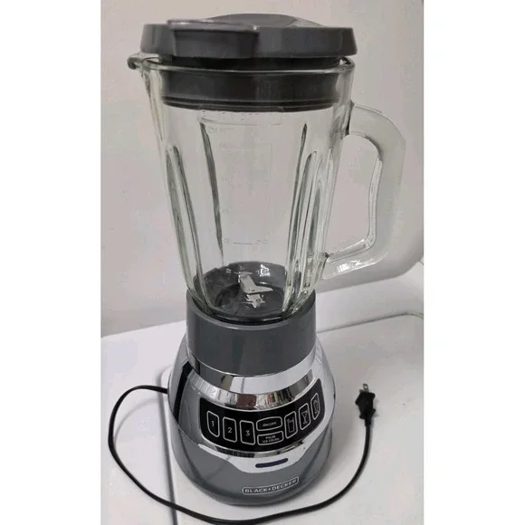 Black+Decker Blender BL1300 – Glass Pitcher, 6 Blend Modes, Safe Pour Spout