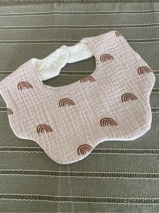 BRAND NEW Boho Rainbow Muslin Cotton Bandana Bib, Scalloped Oatmeal