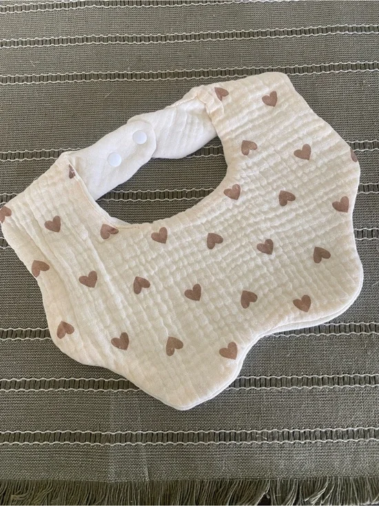 Boho Muslin Cotton Bandana Bib Brown Hearts Scalloped - BRAND NEW