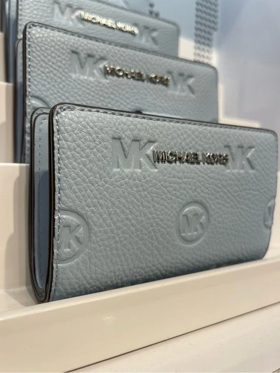 Michael Kors Jet Set Travel Md MK Logo Debossed Bifold Wallet Pale Ocean  NWT