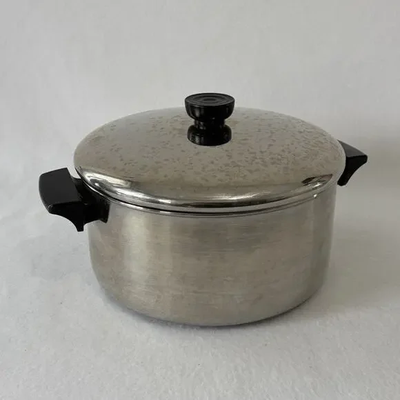 Revere Ware 1801 4 1/2 Qt Stainless Steel Stock Pot with Lid 97B