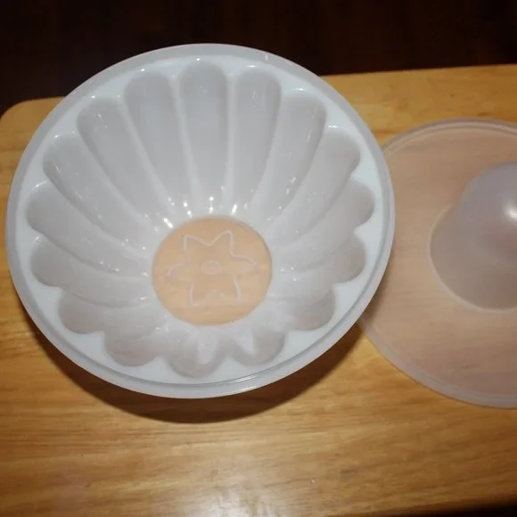 Vintage White Tupperware Jello Mold