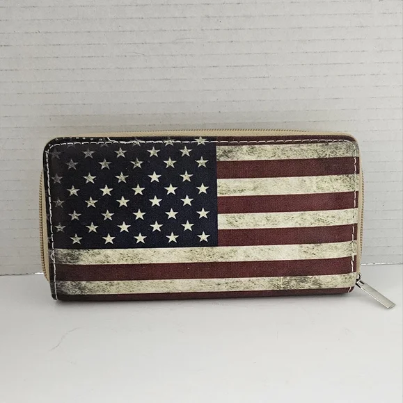 American Flag‎ zip around wallet