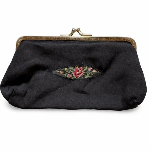 Vintage 1930’s Silk Black Coin Purse with Floral Accent
