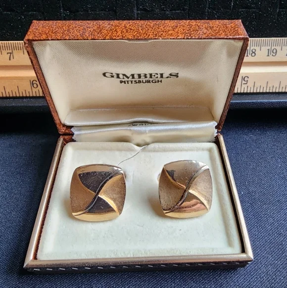 Vintage Cufflink Set Gimbels Pittsburgh New In Box Gold Tone Square