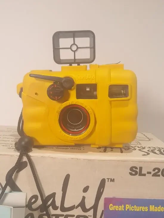 SeaLife Reefmaster Automatic SL-200C Underwater 35mm Film Camera Set- Excellent!