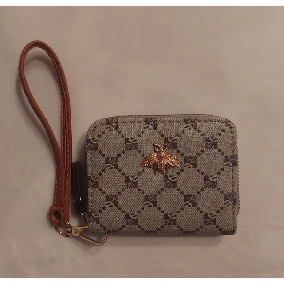 Park Avenue Collection Womens Tan & Brown‎ Pattern Small Wallet Wristlet NWOT