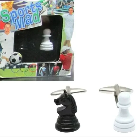 ‎Mag Mouch Collector Chess Cuff Links