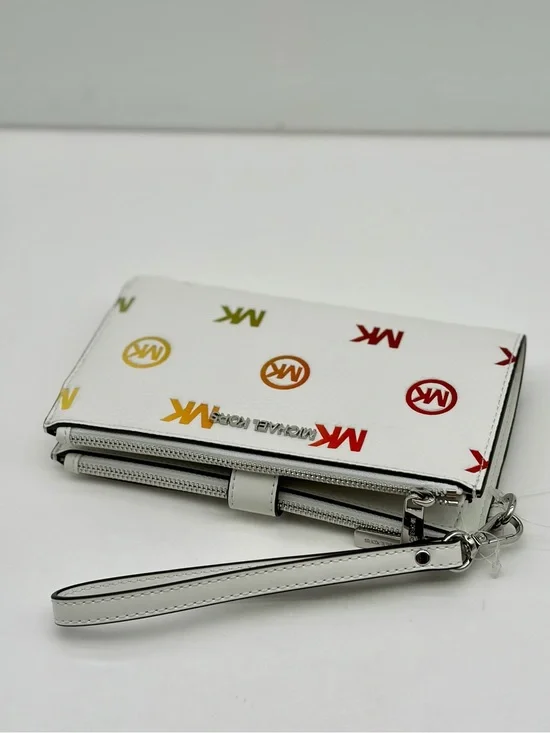 MICHAEL KORS Jet Set Travel Logo Double Zip Wallet  Wristlet Optic White