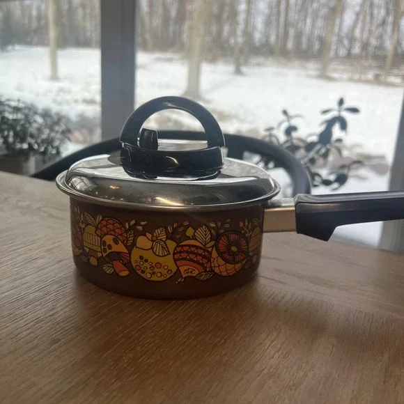 Vintage 70's Retro MUSHROOM Brown Orange Yellow‎ Enamelware Saucepan