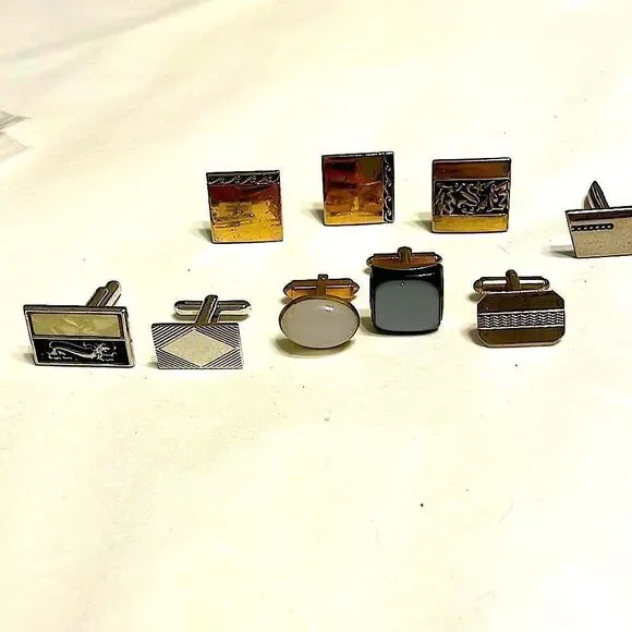 Mismatched Cufflinks !