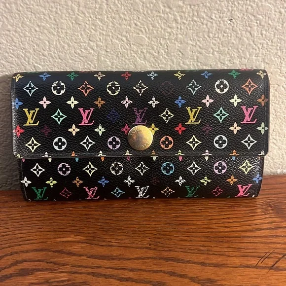 Louis Vuitton Murakami Authentic Black wallet CA3078