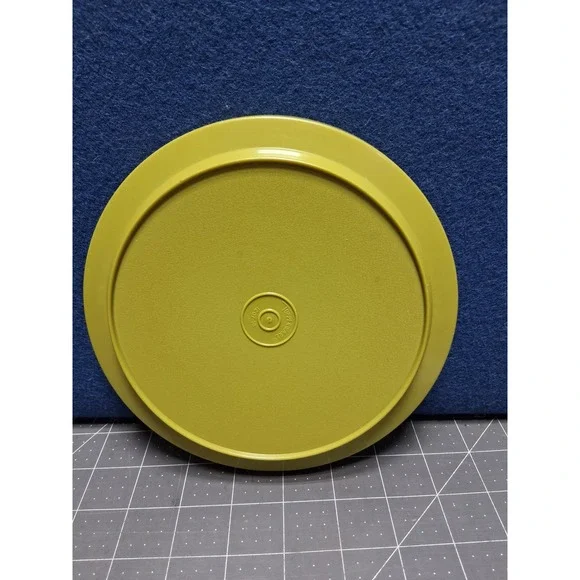 Tupperware Replacement Lid Avocado Green 1207 18 Vintage Round Seal