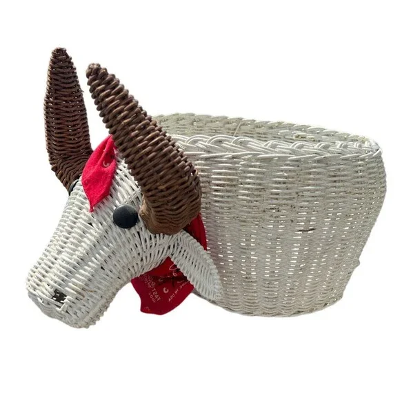 Vtg Bull Head Wicker Basket Home Decor White Western Figural Horns