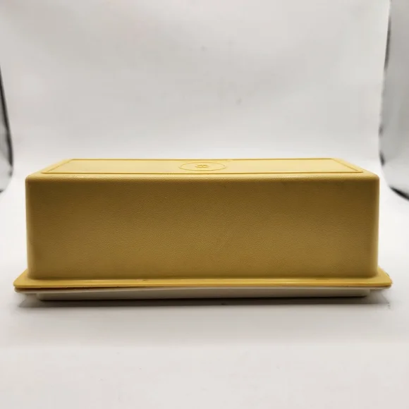 Vintage Tupperware Harvest Gold Butter Dish Lid & Base 636-12 Made in USA