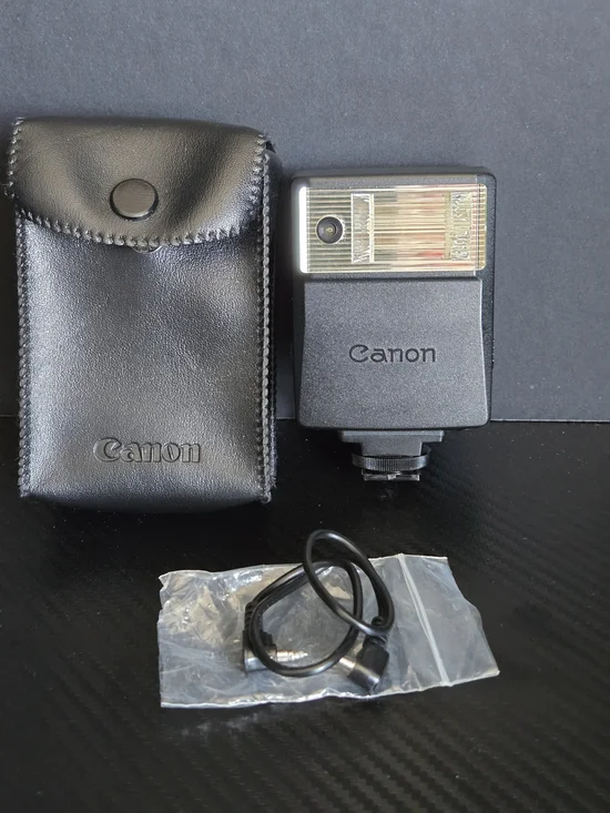 Canon Speedlite 133A Shoe Mount Flash