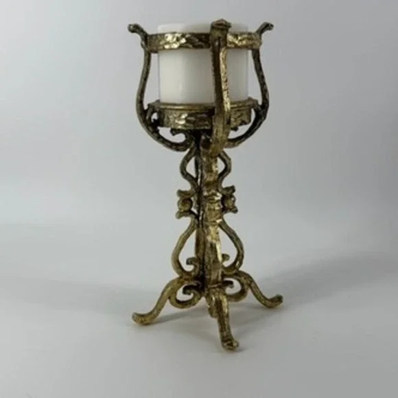Vintage Ornate‎ Gold Tone Metal Candlestick Holder With White Candle 10